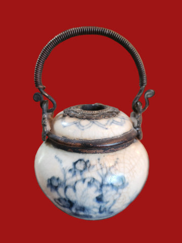 Antique Chinese 19th Century Porcelain Opium Pot